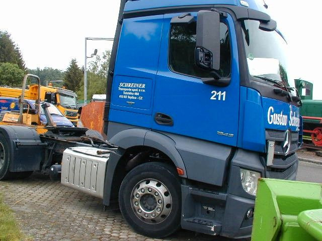 Mercedes-Benz 1843 Actros - Тягач: фото 2 Mercedes-Benz 1843 Actros - Тягач: фото 2