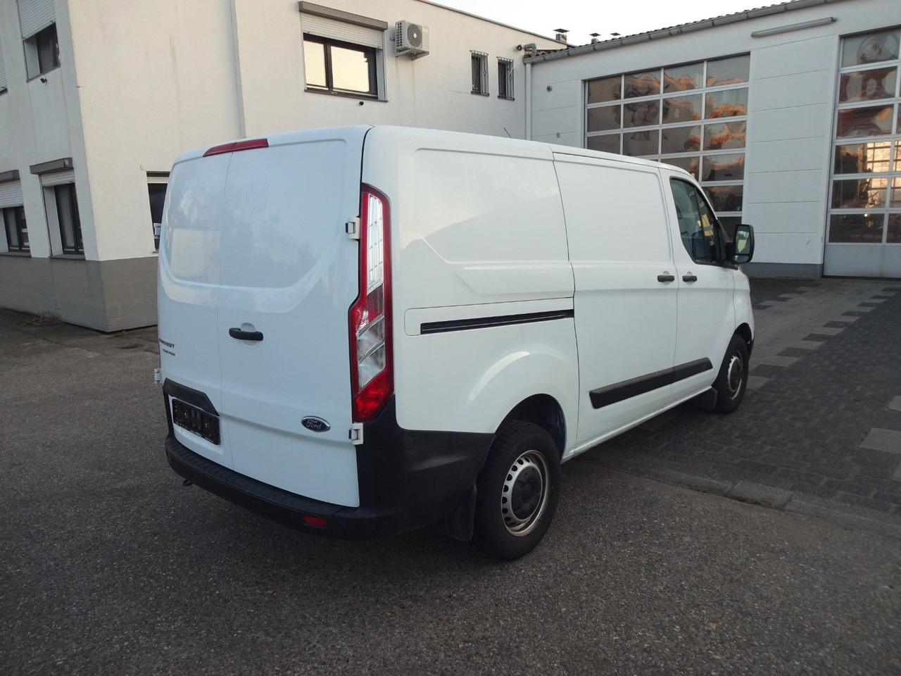 Ford Transit Custom Kasten 280 L1H1, PDC - Суцільнометалевий фургон: фото 5 Ford Transit Custom Kasten 280 L1H1, PDC - Суцільнометалевий фургон: фото 5