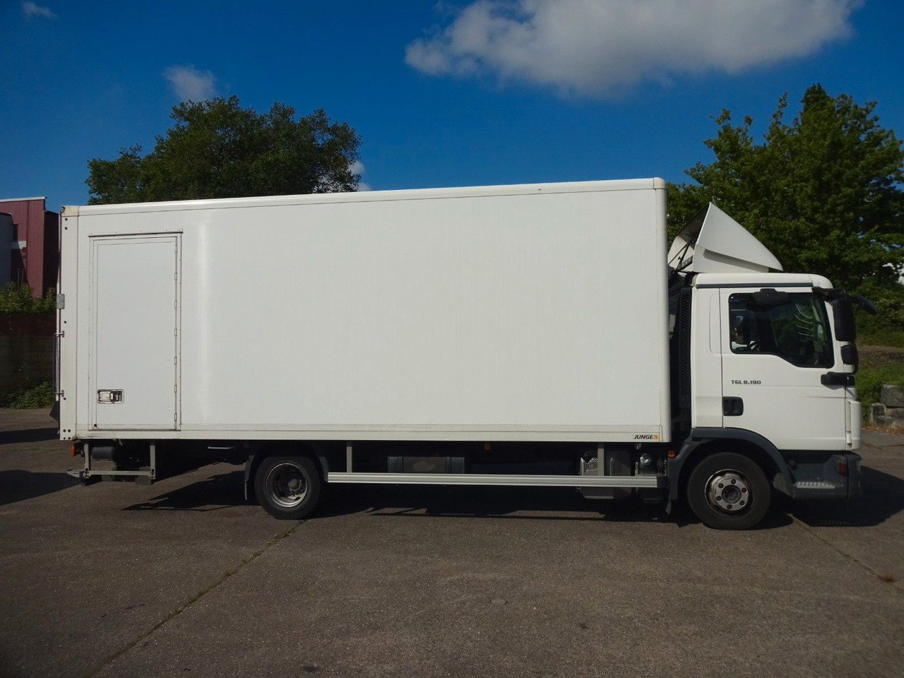 MAN TGL 8.190, LBW, Luft, Tempomat, Standheizung - Фургон з закритим кузовом: фото 4 MAN TGL 8.190, LBW, Luft, Tempomat, Standheizung - Фургон з закритим кузовом: фото 4