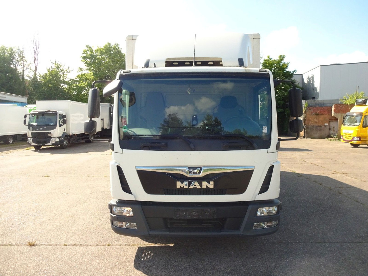 MAN TGL 8.190, LBW, Luft, Tempomat, Standheizung - Фургон з закритим кузовом: фото 2 MAN TGL 8.190, LBW, Luft, Tempomat, Standheizung - Фургон з закритим кузовом: фото 2