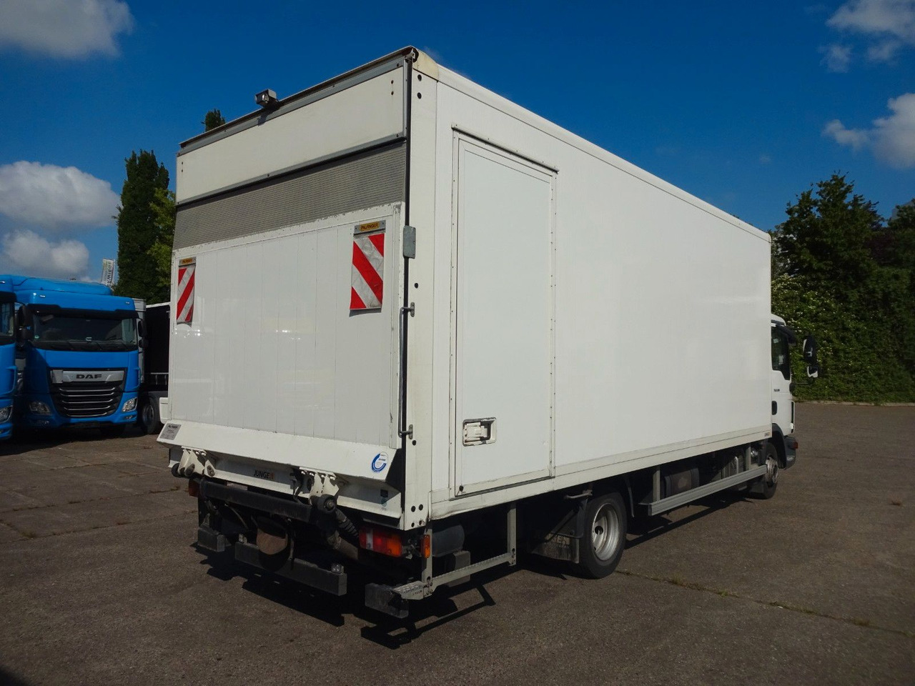 MAN TGL 8.190, LBW, Luft, Tempomat, Standheizung - Фургон з закритим кузовом: фото 5 MAN TGL 8.190, LBW, Luft, Tempomat, Standheizung - Фургон з закритим кузовом: фото 5