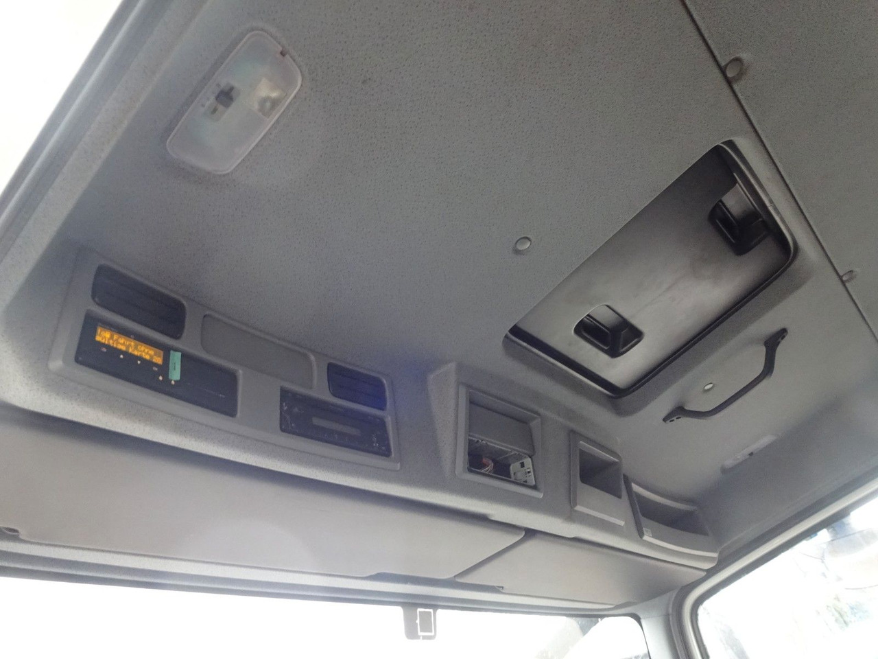 Фургон з закритим кузовом Mercedes-Benz Atego 818, Koffer mit Rolltor: фото 13