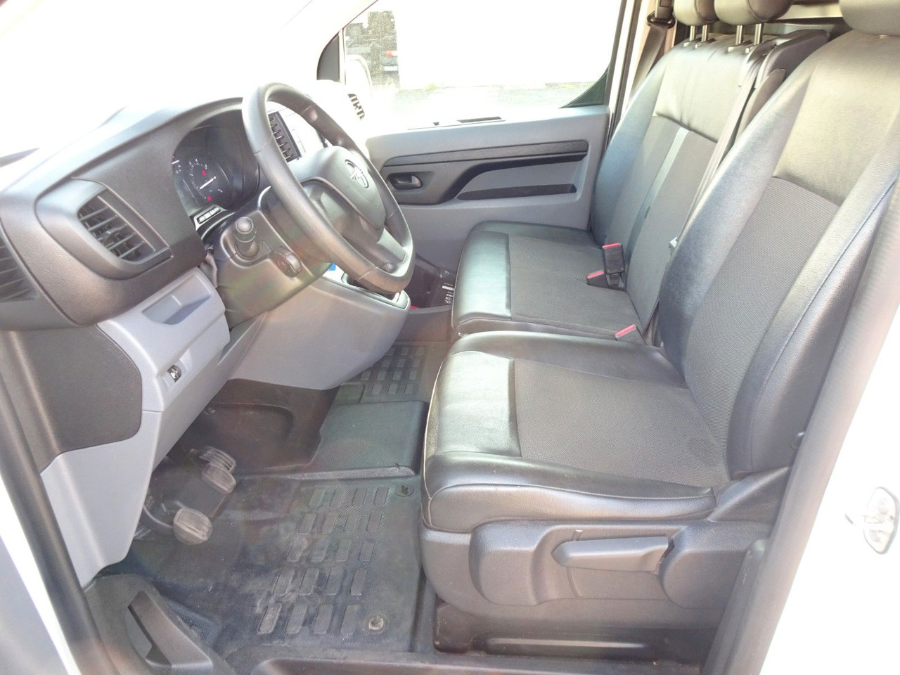 Легковий фургон Opel Vivaro Kasten L1H1, Klima, PDC,: фото 18 Легковий фургон Opel Vivaro Kasten L1H1, Klima, PDC,: фото 18