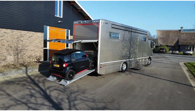 Volvo Motorhome Pop-out - Garage - 4.780KM - New condition FH 540 - Будинок на колесах: фото 3 Volvo Motorhome Pop-out - Garage - 4.780KM - New condition FH 540 - Будинок на колесах: фото 3
