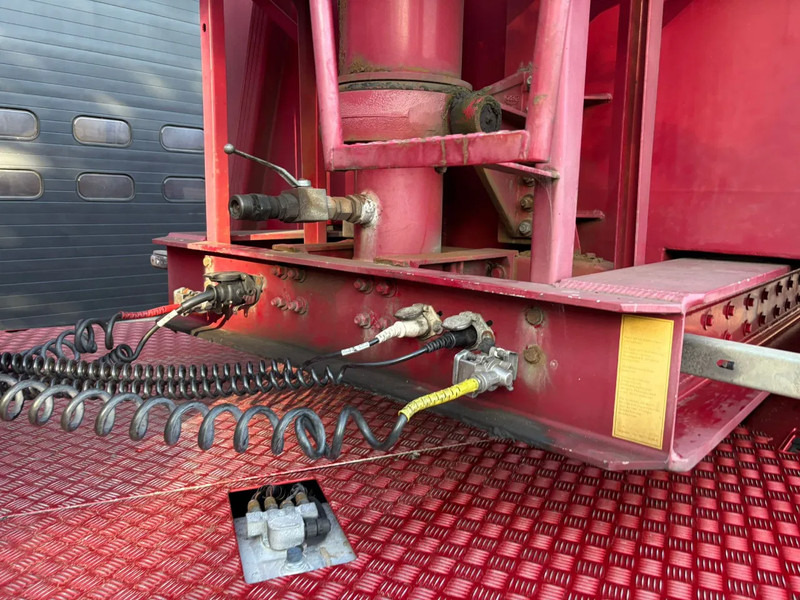 Carnehl 60m3 10 tons assen, Stuuras, Bietenrek, nieuwe APK! - Самоскид напівпричіп: фото 5 Carnehl 60m3 10 tons assen, Stuuras, Bietenrek, nieuwe APK! - Самоскид напівпричіп: фото 5