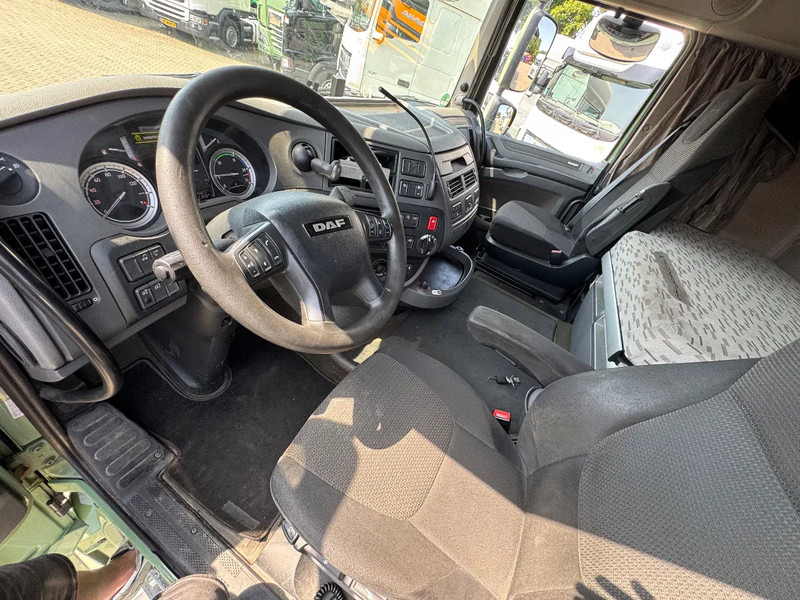 DAF XF 460 6X2 Jumbo Volume kombi Standairco Hefdak 8.1 + 7.8M 120m3 - Вантажівка з закритим кузовом: фото 5 DAF XF 460 6X2 Jumbo Volume kombi Standairco Hefdak 8.1 + 7.8M 120m3 - Вантажівка з закритим кузовом: фото 5