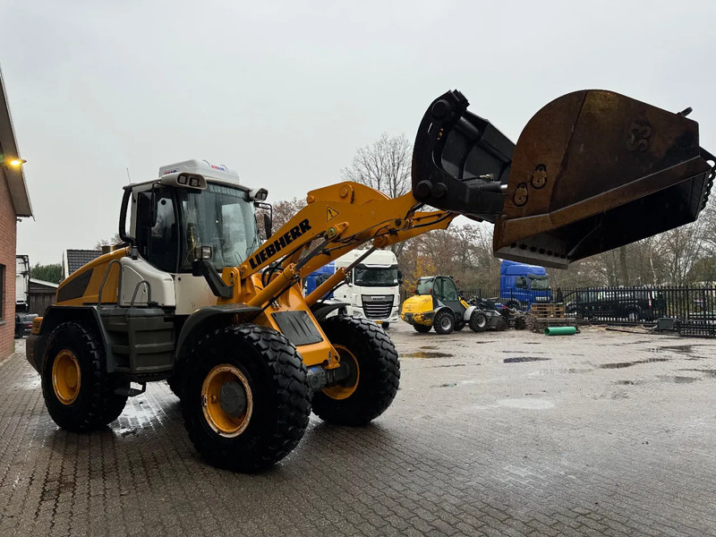 Колісний навантажувач Liebherr 538 2 plus 1 Hoogkiepbak 40KM NL Machine: фото 9