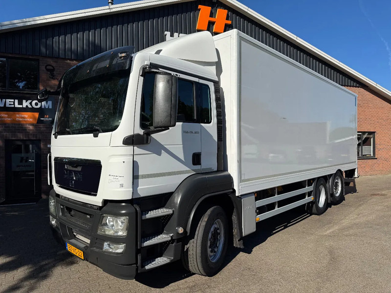 MAN TGS 26.320 EEV Koffer Stuuras AHK 2.500KG LBW 368.390KM! NL TRUCK - Вантажівка з закритим кузовом: фото 1 MAN TGS 26.320 EEV Koffer Stuuras AHK 2.500KG LBW 368.390KM! NL TRUCK - Вантажівка з закритим кузовом: фото 1