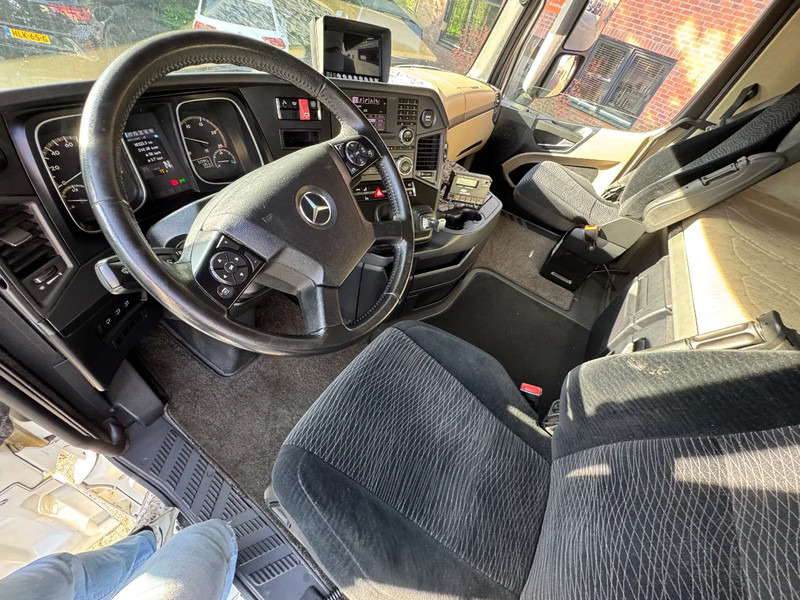 Ізотермічна вантажівка Mercedes-Benz Actros 2842 6X2 Gigaspace Koelcombi Carrier D+E: фото 12