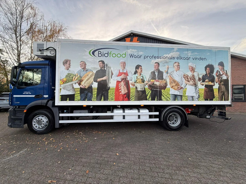 Ізотермічна вантажівка Mercedes-Benz Antos 1930 Frigoblock Dual temp 3 compartiments LBW AHK 319.640KM EURO 6 NL Truck!: фото 16 Ізотермічна вантажівка Mercedes-Benz Antos 1930 Frigoblock Dual temp 3 compartiments LBW AHK 319.640KM EURO 6 NL Truck!: фото 16