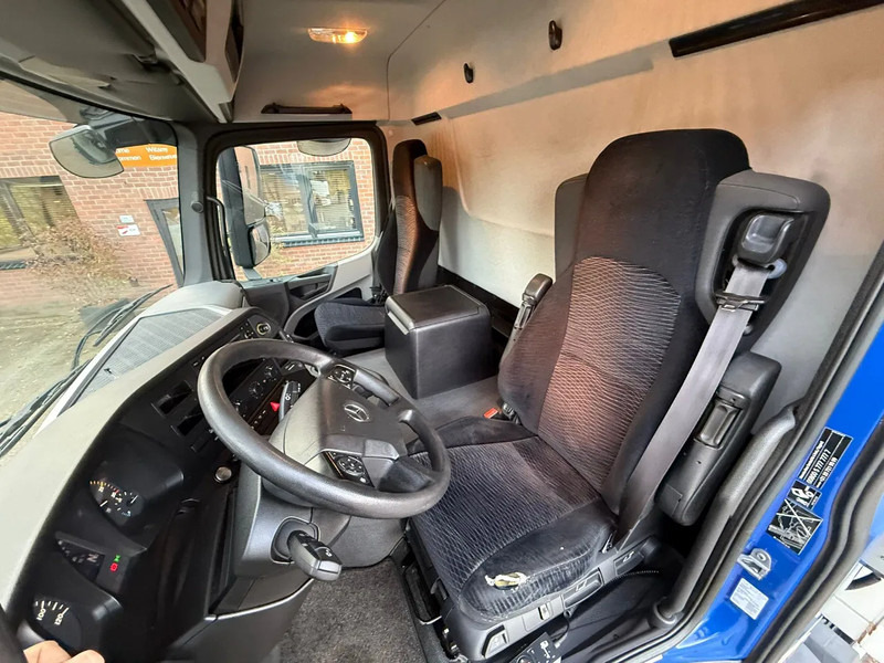 Ізотермічна вантажівка Mercedes-Benz Antos 1930 Frigoblock Dual temp 3 compartiments LBW AHK 319.640KM EURO 6 NL Truck!: фото 11 Ізотермічна вантажівка Mercedes-Benz Antos 1930 Frigoblock Dual temp 3 compartiments LBW AHK 319.640KM EURO 6 NL Truck!: фото 11