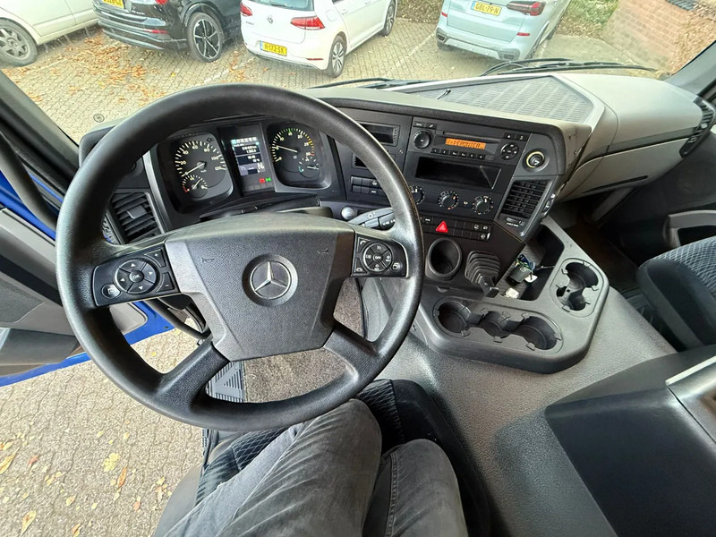 Ізотермічна вантажівка Mercedes-Benz Antos 1930 Frigoblock Dual temp 3 compartiments LBW AHK 319.640KM EURO 6 NL Truck!: фото 18 Ізотермічна вантажівка Mercedes-Benz Antos 1930 Frigoblock Dual temp 3 compartiments LBW AHK 319.640KM EURO 6 NL Truck!: фото 18