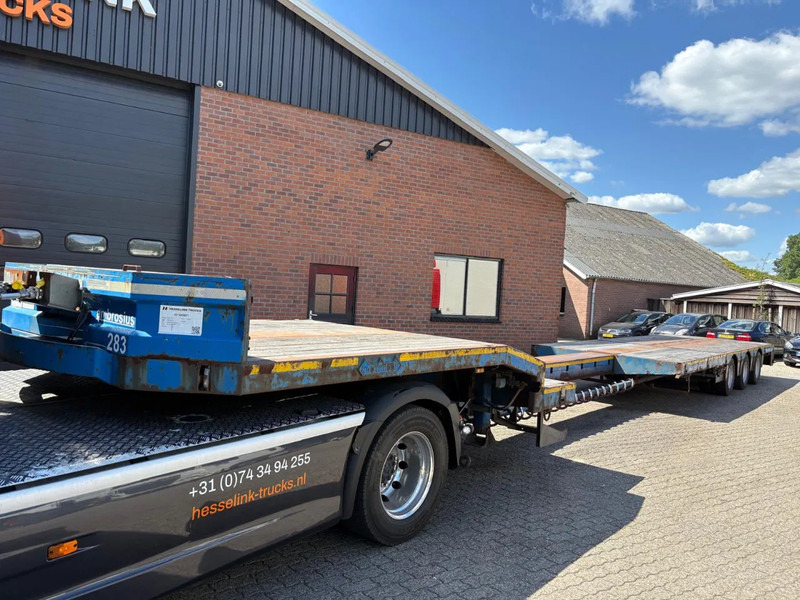 Nooteboom OSDS-48-03V 6M Uitschuifbaar Naloop stuuras Verbreders - Низькорамна платформа напівпричіп: фото 1 Nooteboom OSDS-48-03V 6M Uitschuifbaar Naloop stuuras Verbreders - Низькорамна платформа напівпричіп: фото 1