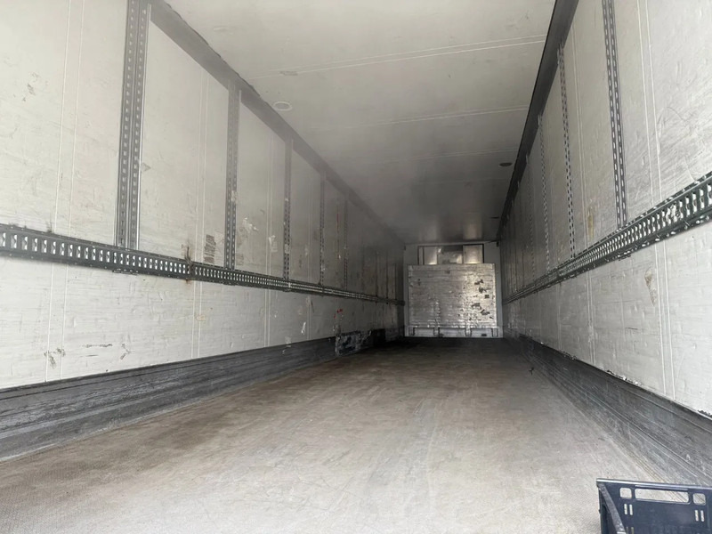 Schmitz Cargobull SKO24 3AS Thermo King SL400-E 1850 Stuuras Blumenbreit 250 APK 12-2025 - Ізотермічний напівпричіп: фото 5 Schmitz Cargobull SKO24 3AS Thermo King SL400-E 1850 Stuuras Blumenbreit 250 APK 12-2025 - Ізотермічний напівпричіп: фото 5