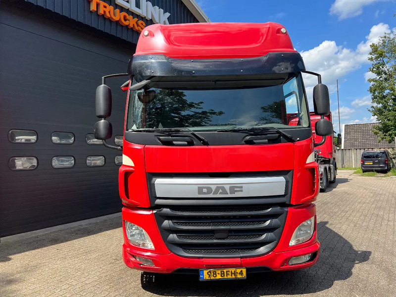 Тягач DAF CF 400 4X2 FT Space Cab Side skirts: фото 15