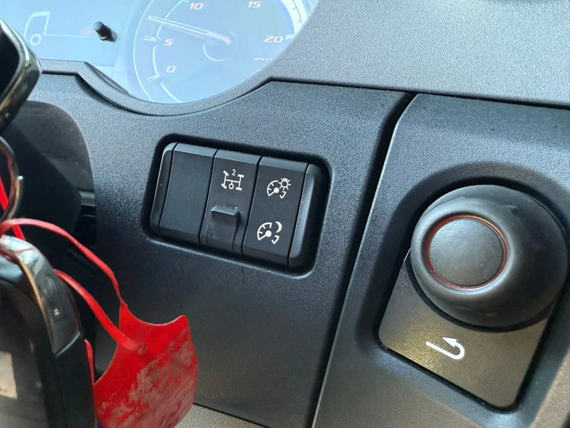 Тягач DAF XF 430 MX 13 4X2 Space Cab Standairco Alcoa's NL Truck APK/TUV 21-11-2025: фото 9