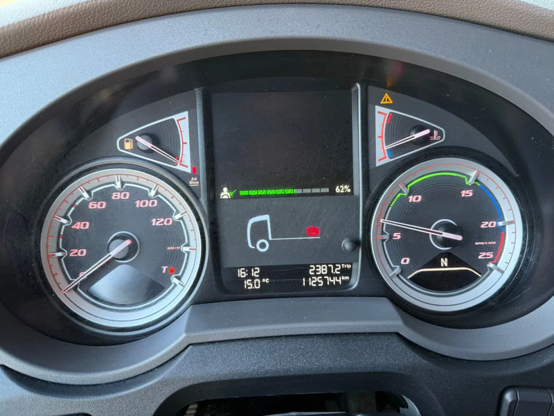 Тягач DAF XF 430 MX 13 4X2 Space Cab Standairco Alcoa's NL Truck APK/TUV 21-11-2025: фото 10