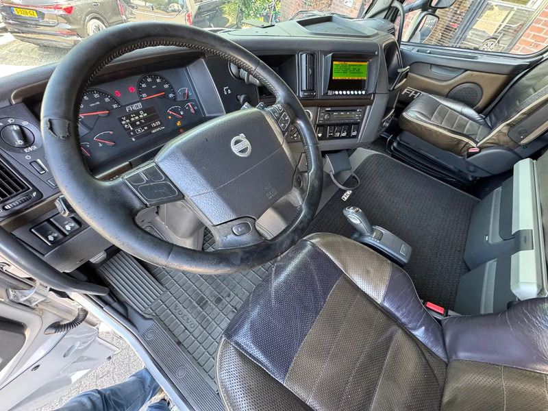 Volvo FH 16.600 6X2 Globetrotter XL Naafreductie Alcoa's NL Truck EURO 5 - Top condition - Тягач: фото 5 Volvo FH 16.600 6X2 Globetrotter XL Naafreductie Alcoa's NL Truck EURO 5 - Top condition - Тягач: фото 5
