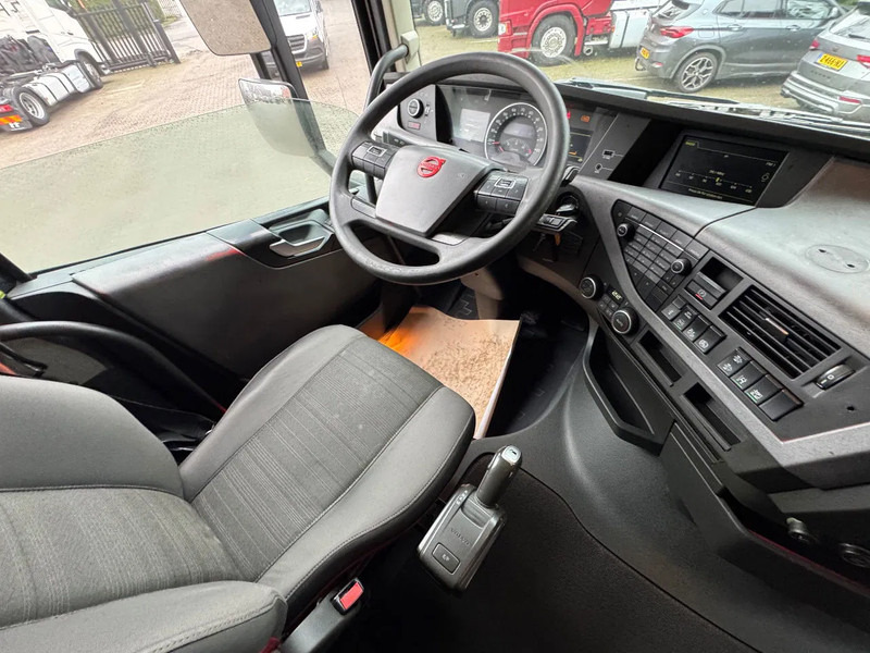 Тягач Volvo FH Dual clutch 2X tank Standairco 689.009KM! Alcoa: фото 5