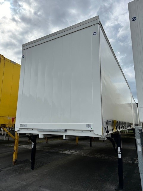 Krone BDF-System 7.450 mm lang, FABRIKNEU - Тентований кузов: фото 1 Krone BDF-System 7.450 mm lang, FABRIKNEU - Тентований кузов: фото 1