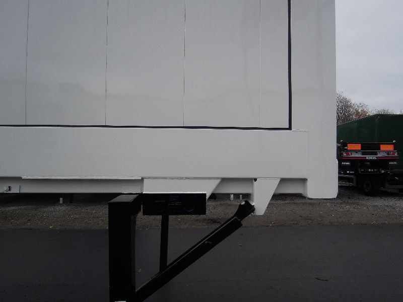 Krone BDF-System, 7.450 mm lang, LACK NEU! - Кузов - фургон: фото 1 Krone BDF-System, 7.450 mm lang, LACK NEU! - Кузов - фургон: фото 1