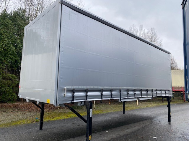 Кузов - фургон Krone BDF-System 7.450 mm lang, LACK NEU in weißaluminium: фото 7