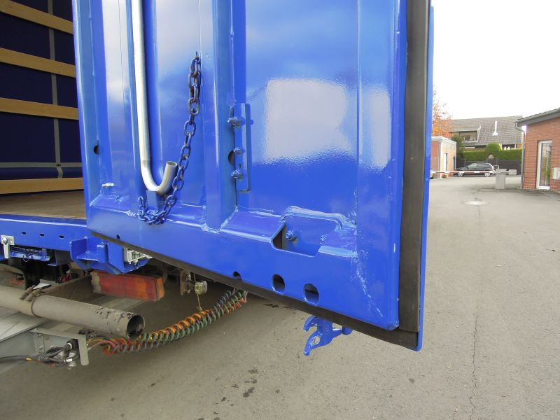 Krone BDF-System, 7.450 mm lang - Тентований кузов: фото 3 Krone BDF-System, 7.450 mm lang - Тентований кузов: фото 3