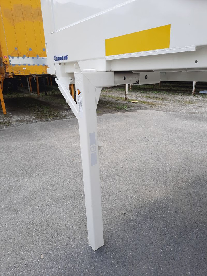 Krone BDF-System, 7.450 mm lang - Кузов - фургон: фото 1 Krone BDF-System, 7.450 mm lang - Кузов - фургон: фото 1