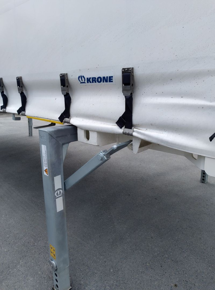 Krone BDF-System, 7.820 mm lang. - Тентований кузов: фото 1 Krone BDF-System, 7.820 mm lang. - Тентований кузов: фото 1