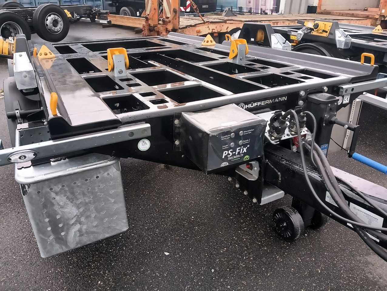 Причіп мультиліфт/ Бункеровоз Hüffermann 2-A-MINI-CARRIER SAFETYFIX VERZINKT FULLOPTION: фото 35 Причіп мультиліфт/ Бункеровоз Hüffermann 2-A-MINI-CARRIER SAFETYFIX VERZINKT FULLOPTION: фото 35