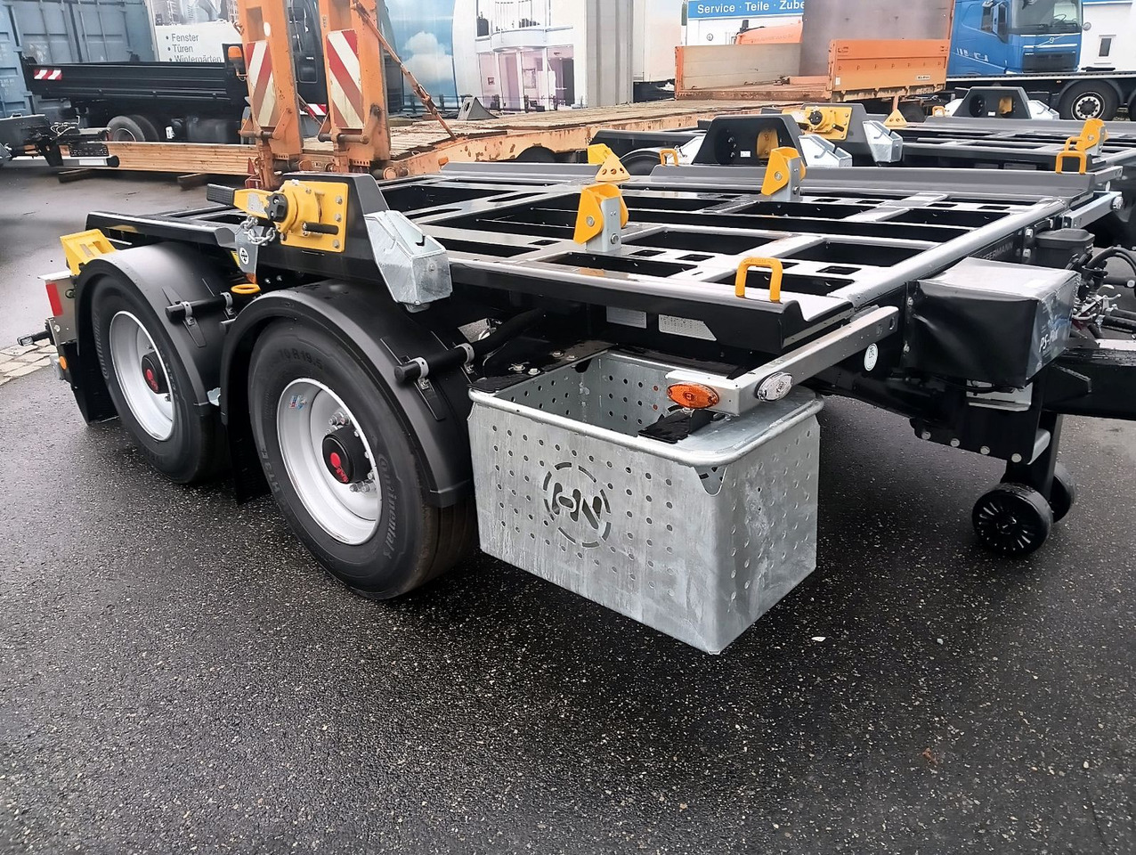 Причіп мультиліфт/ Бункеровоз Hüffermann 2-A-MINI-CARRIER SAFETYFIX VERZINKT FULLOPTION: фото 27 Причіп мультиліфт/ Бункеровоз Hüffermann 2-A-MINI-CARRIER SAFETYFIX VERZINKT FULLOPTION: фото 27