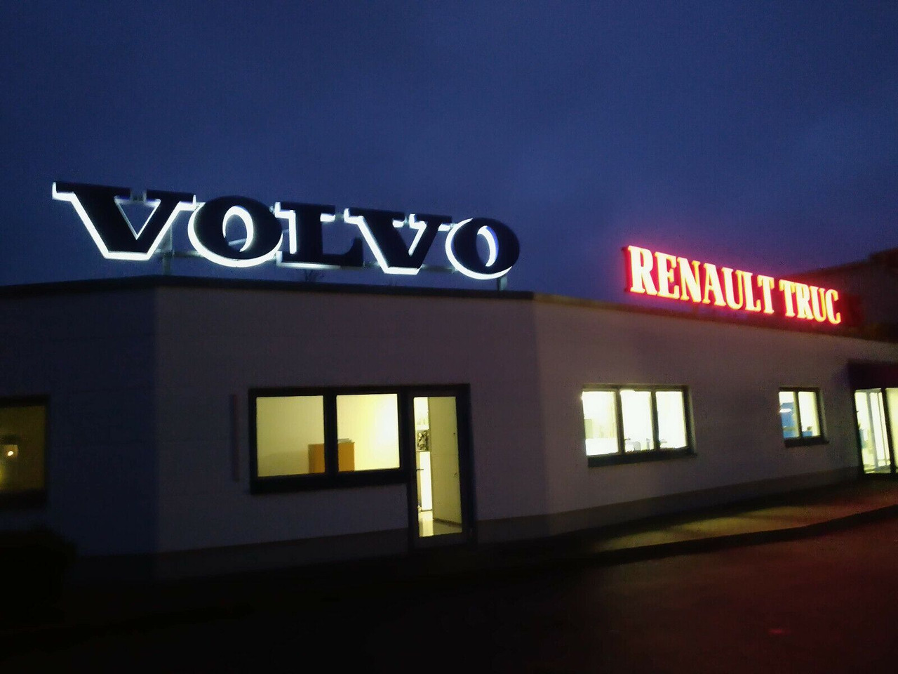 Причіп мультиліфт/ Бункеровоз Hüffermann 2-A-MINI-CARRIER SAFETYFIX VERZINKT FULLOPTION: фото 42 Причіп мультиліфт/ Бункеровоз Hüffermann 2-A-MINI-CARRIER SAFETYFIX VERZINKT FULLOPTION: фото 42