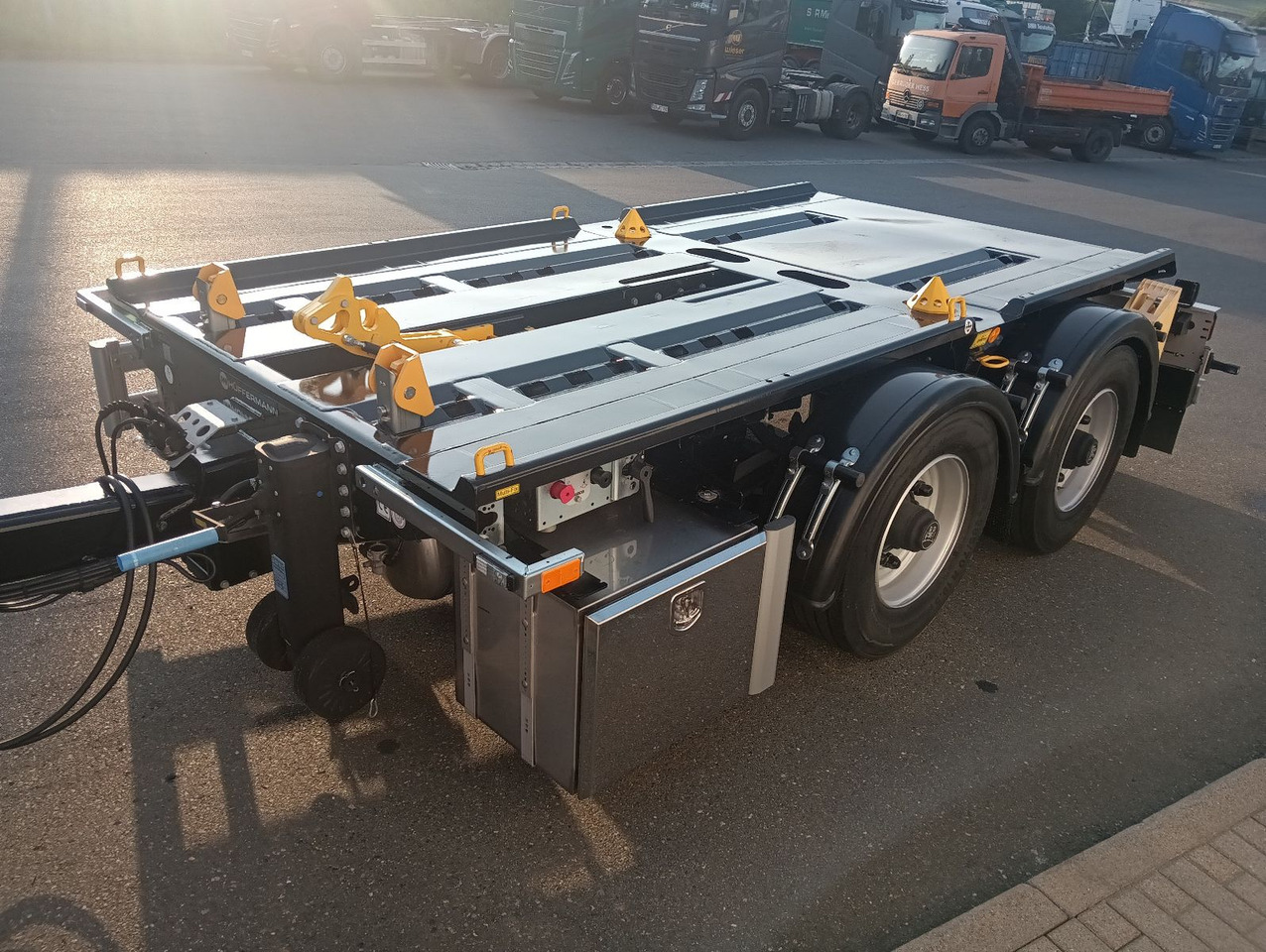 Hüffermann 2-ACHS-MINI-CARRIER MULTIFIX verzinkt NEU BPW Hüffermann 2-ACHS-MINI-CARRIER MULTIFIX verzinkt NEU BPW - Причіп мультиліфт/ Бункеровоз: фото 2 Hüffermann 2-ACHS-MINI-CARRIER MULTIFIX verzinkt NEU BPW Hüffermann 2-ACHS-MINI-CARRIER MULTIFIX verzinkt NEU BPW - Причіп мультиліфт/ Бункеровоз: фото 2