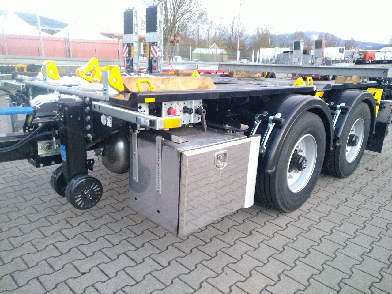 Hüffermann 2-ACHS-MINI-CARRIER MULTIFIX verzinkt NEU BPW Hüffermann 2-ACHS-MINI-CARRIER MULTIFIX verzinkt NEU BPW - Причіп мультиліфт/ Бункеровоз: фото 1 Hüffermann 2-ACHS-MINI-CARRIER MULTIFIX verzinkt NEU BPW Hüffermann 2-ACHS-MINI-CARRIER MULTIFIX verzinkt NEU BPW - Причіп мультиліфт/ Бункеровоз: фото 1