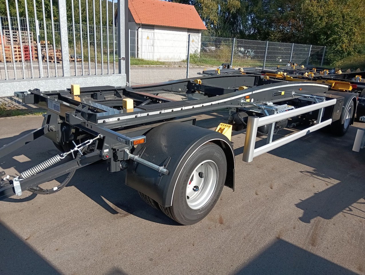 Hüffermann HSA1870 SAF VERZINKT Schlitten 5m-7m 3158kg NEU - Причіп мультиліфт/ Бункеровоз: фото 5 Hüffermann HSA1870 SAF VERZINKT Schlitten 5m-7m 3158kg NEU - Причіп мультиліфт/ Бункеровоз: фото 5