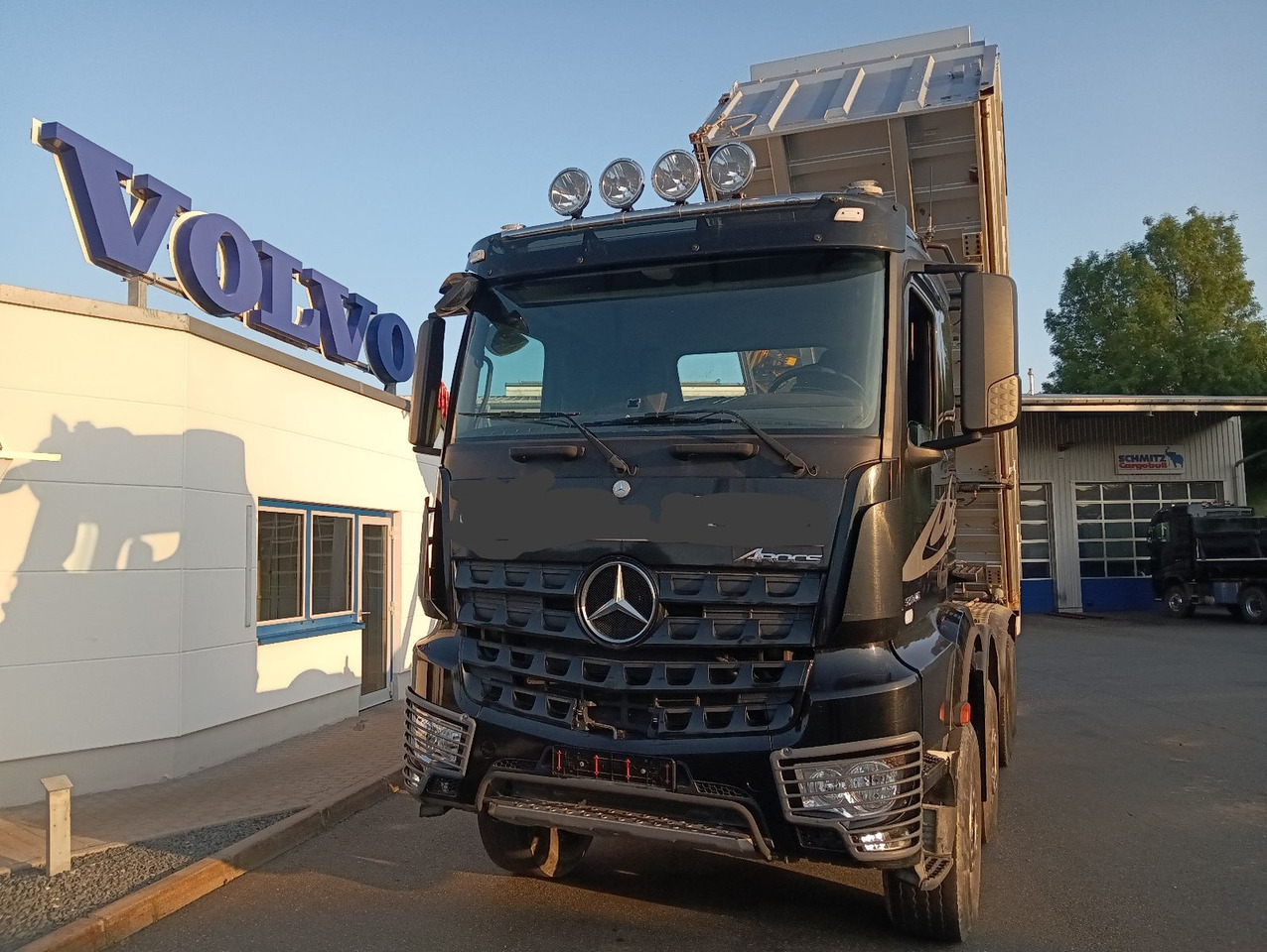 Mercedes-Benz AROCS 3246 8x4 MEILLER 3-Seiten Bordmatic SCHALT - Самоскид вантажівка: фото 4 Mercedes-Benz AROCS 3246 8x4 MEILLER 3-Seiten Bordmatic SCHALT - Самоскид вантажівка: фото 4