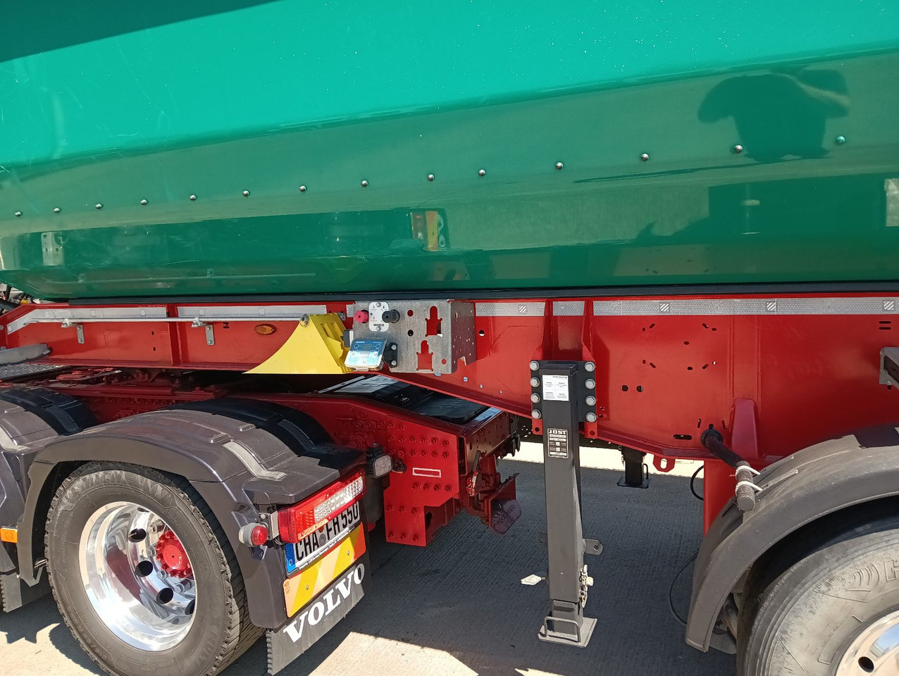 Schwarzmüller 3-A ALU-MULDE mHARDOX ALCOA 25m3 SAF 5420kgPlane - Самоскид напівпричіп: фото 5 Schwarzmüller 3-A ALU-MULDE mHARDOX ALCOA 25m3 SAF 5420kgPlane - Самоскид напівпричіп: фото 5