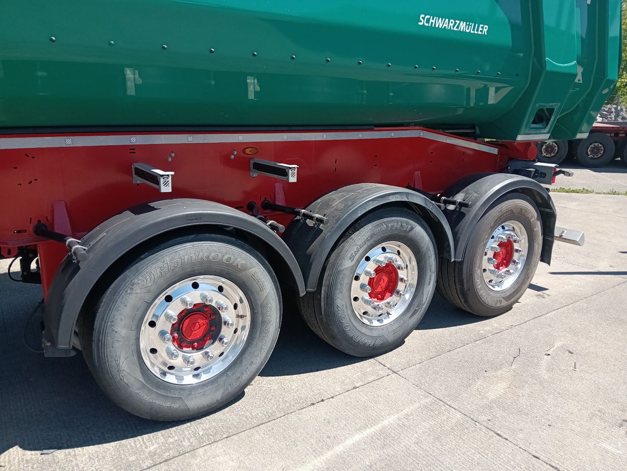 Schwarzmüller 3-A ALU-MULDE mHARDOX ALCOA 25m3 SAF 5420kgPlane - Самоскид напівпричіп: фото 4 Schwarzmüller 3-A ALU-MULDE mHARDOX ALCOA 25m3 SAF 5420kgPlane - Самоскид напівпричіп: фото 4