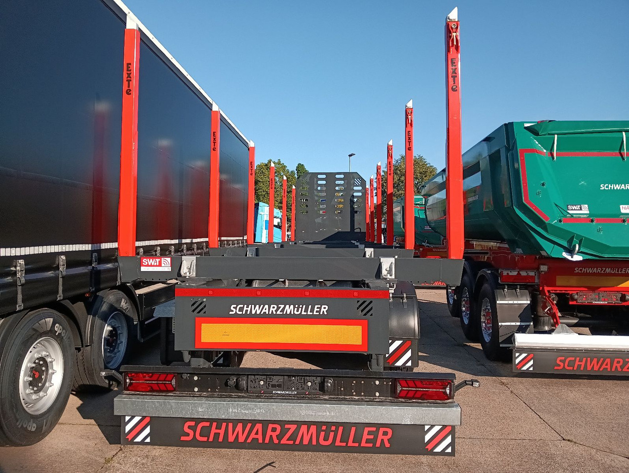 Schwarzmüller 3-A Rungensattel 6xExte144S 5560kg NEU sofort Schwarzmüller 3-A Rungensattel 6xExte144S 5560kg NEU sofort - Напівпричіп лісовоз: фото 1 Schwarzmüller 3-A Rungensattel 6xExte144S 5560kg NEU sofort Schwarzmüller 3-A Rungensattel 6xExte144S 5560kg NEU sofort - Напівпричіп лісовоз: фото 1