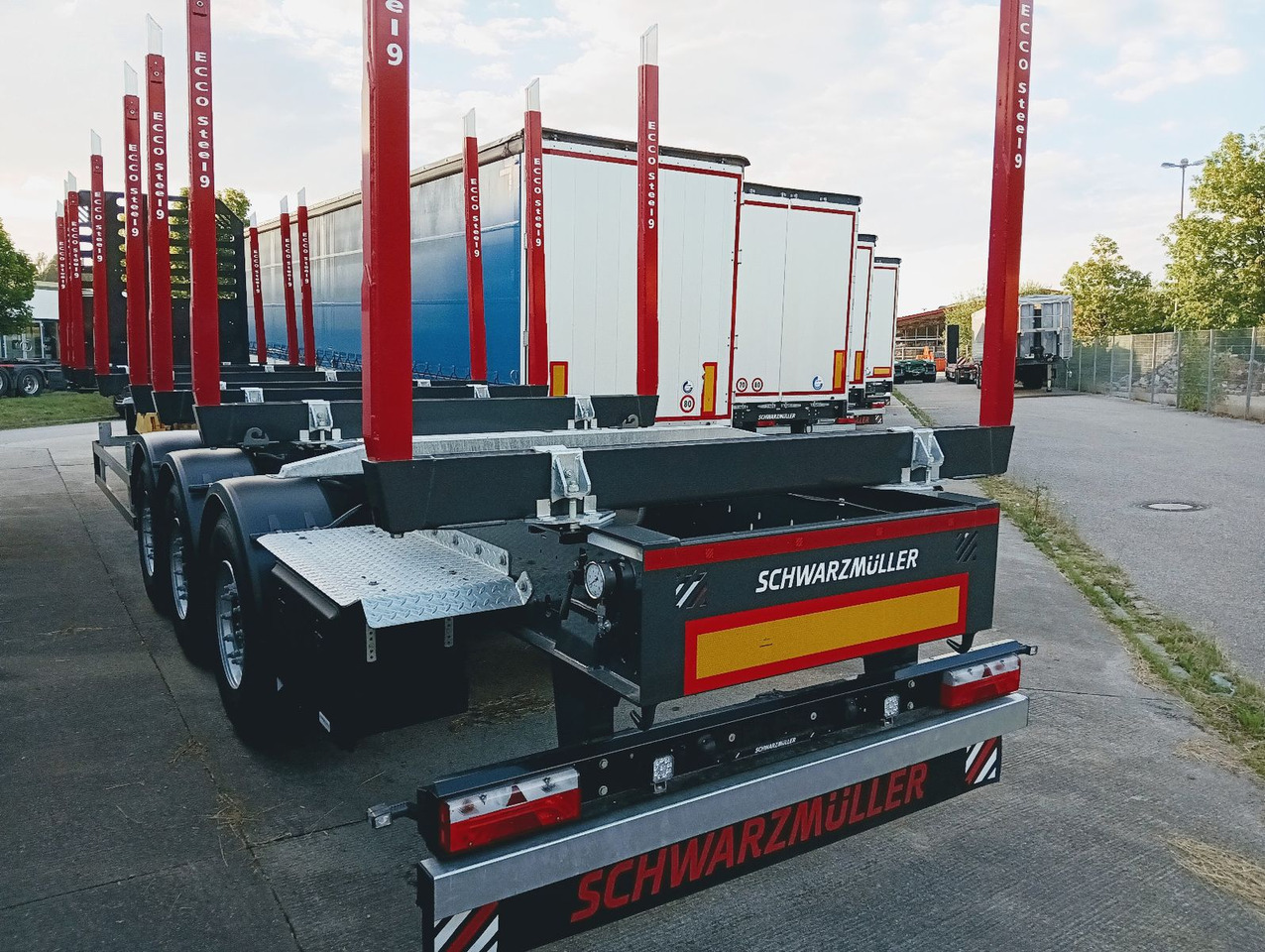 Новий Напівпричіп лісовоз Schwarzmüller 3-A Rungensattel 8xRungSchemel 5800kg NEU sofort Schwarzmüller 3-A Rungensattel 8xRungSchemel 5800kg NEU sofort: фото 25 Новий Напівпричіп лісовоз Schwarzmüller 3-A Rungensattel 8xRungSchemel 5800kg NEU sofort Schwarzmüller 3-A Rungensattel 8xRungSchemel 5800kg NEU sofort: фото 25
