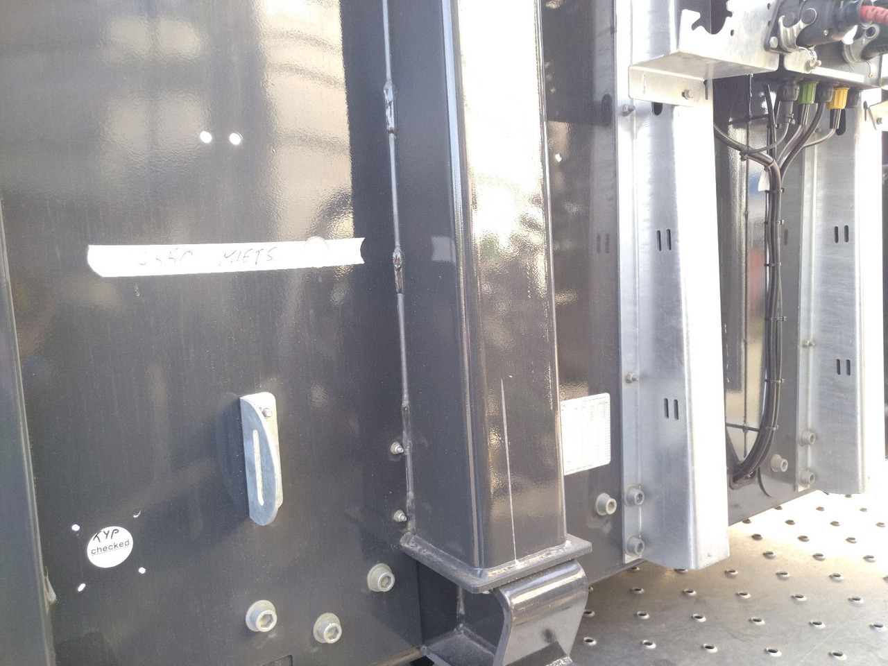 Новий Напівпричіп лісовоз Schwarzmüller 3-A Rungensattel 8xRungSchemel 5800kg NEU sofort Schwarzmüller 3-A Rungensattel 8xRungSchemel 5800kg NEU sofort: фото 12 Новий Напівпричіп лісовоз Schwarzmüller 3-A Rungensattel 8xRungSchemel 5800kg NEU sofort Schwarzmüller 3-A Rungensattel 8xRungSchemel 5800kg NEU sofort: фото 12