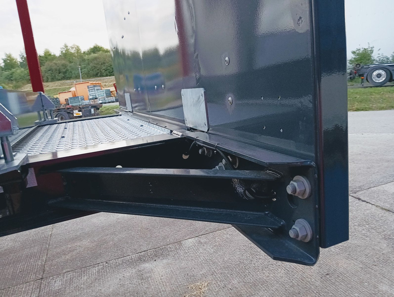 Новий Напівпричіп лісовоз Schwarzmüller 3-A Rungensattel 8xRungSchemel 5800kg NEU sofort Schwarzmüller 3-A Rungensattel 8xRungSchemel 5800kg NEU sofort: фото 20 Новий Напівпричіп лісовоз Schwarzmüller 3-A Rungensattel 8xRungSchemel 5800kg NEU sofort Schwarzmüller 3-A Rungensattel 8xRungSchemel 5800kg NEU sofort: фото 20