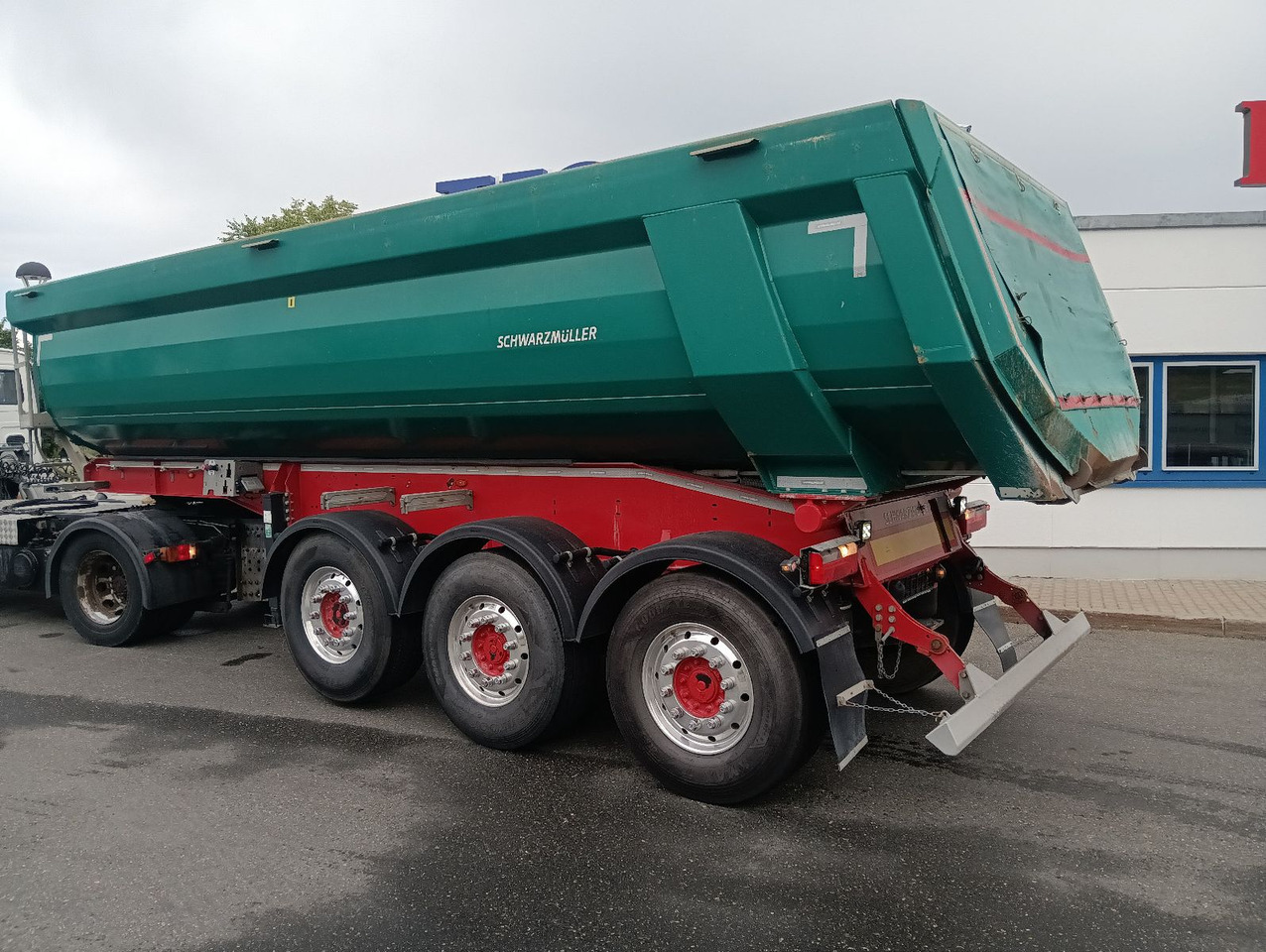 Schwarzmüller 3-A Stahlulde HARDOX ALCOA 25m3 SAF Lift 6180kg - Самоскид напівпричіп: фото 5 Schwarzmüller 3-A Stahlulde HARDOX ALCOA 25m3 SAF Lift 6180kg - Самоскид напівпричіп: фото 5