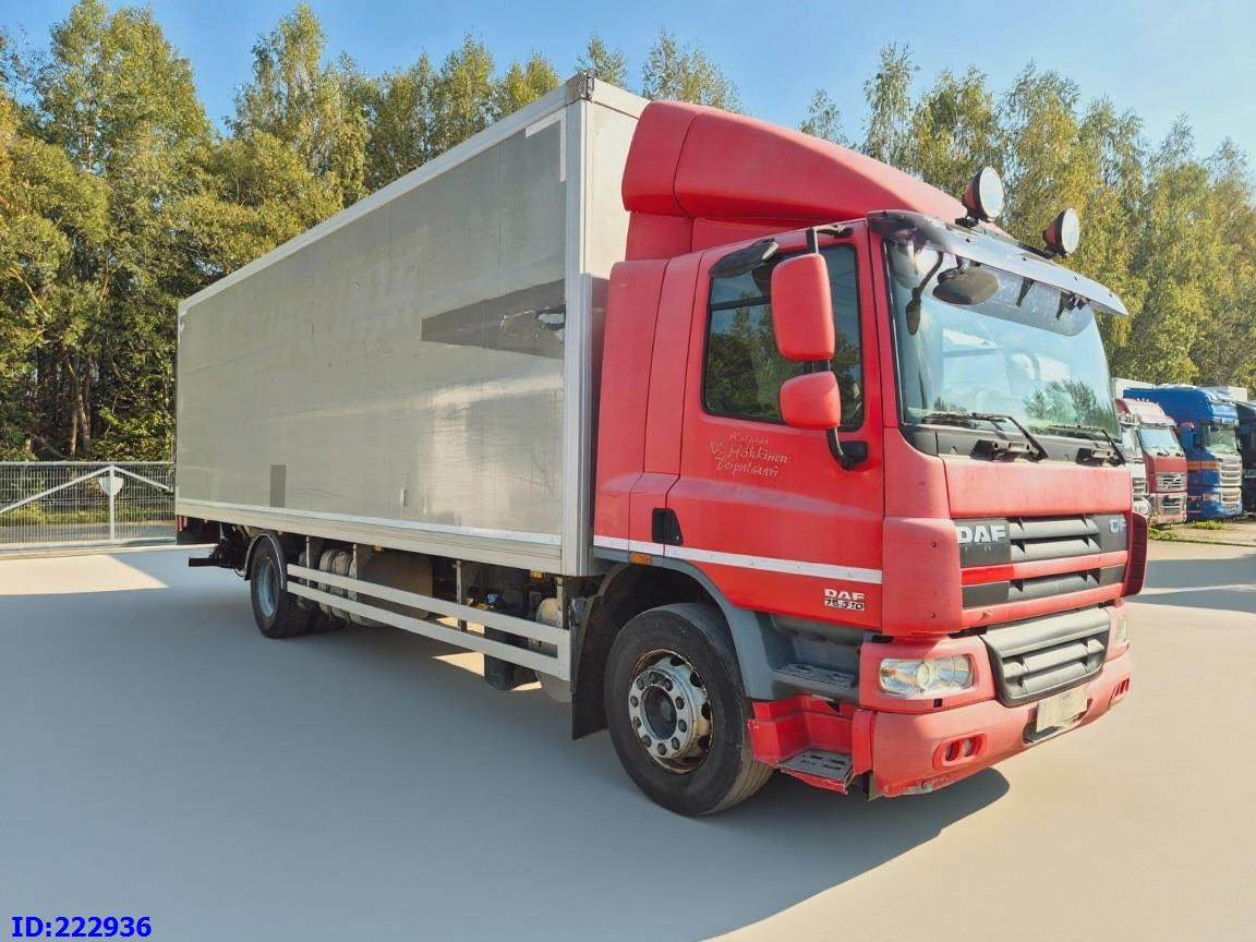 DAF CF 75.310 - Euro5 - Вантажівка з закритим кузовом: фото 4 DAF CF 75.310 - Euro5 - Вантажівка з закритим кузовом: фото 4