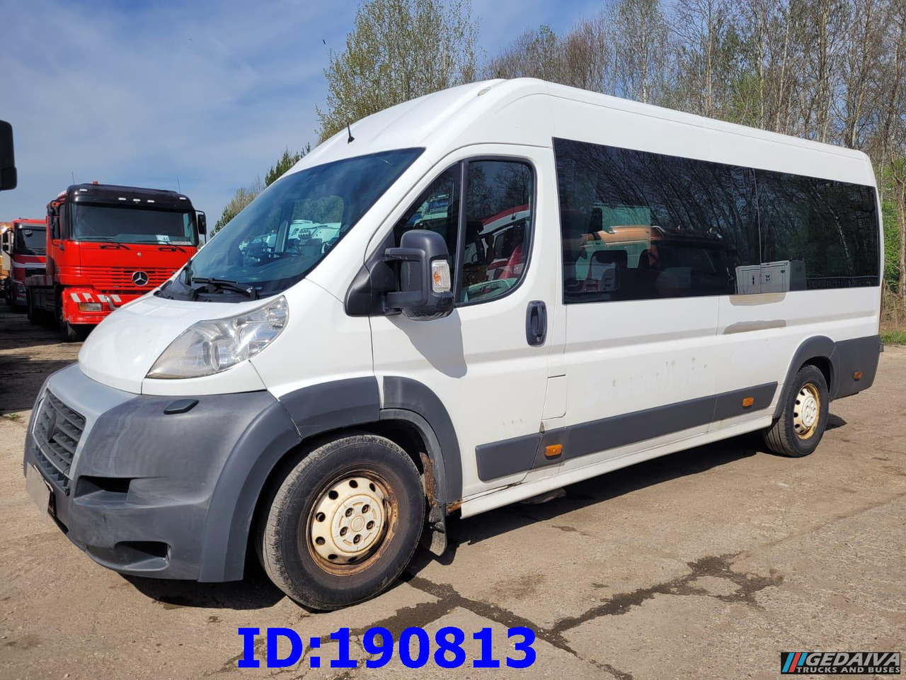 FIAT Ducato - VIP - 17 Seater - Туристичний автобус: фото 1 FIAT Ducato - VIP - 17 Seater - Туристичний автобус: фото 1