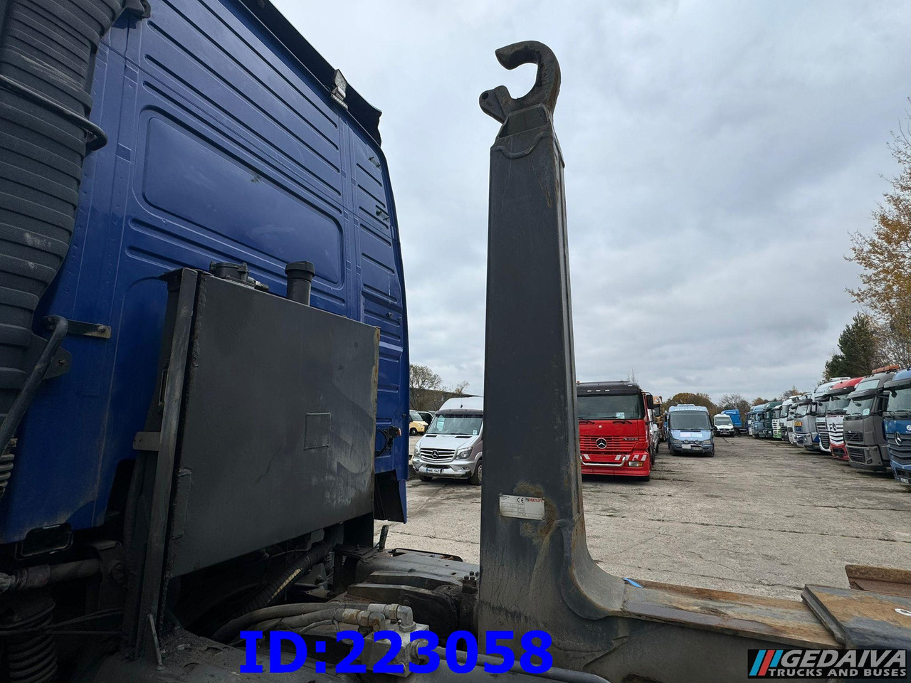 HIAB Multilift XR21S53 - Гаковий/ Cкіповий навантажувач: фото 1 HIAB Multilift XR21S53 - Гаковий/ Cкіповий навантажувач: фото 1