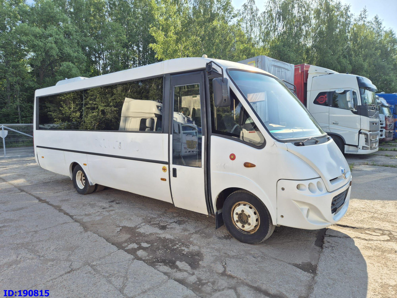 IVECO 65c18 Thesi Kapena 27place (Engine problem) - Туристичний автобус: фото 1 IVECO 65c18 Thesi Kapena 27place (Engine problem) - Туристичний автобус: фото 1
