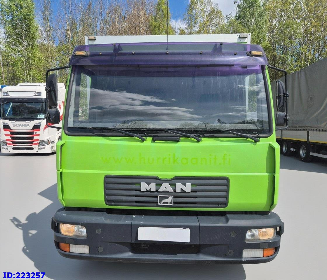 MAN LE 8.150 Manual 139tkm ONLY - Вантажівка з закритим кузовом: фото 2 MAN LE 8.150 Manual 139tkm ONLY - Вантажівка з закритим кузовом: фото 2