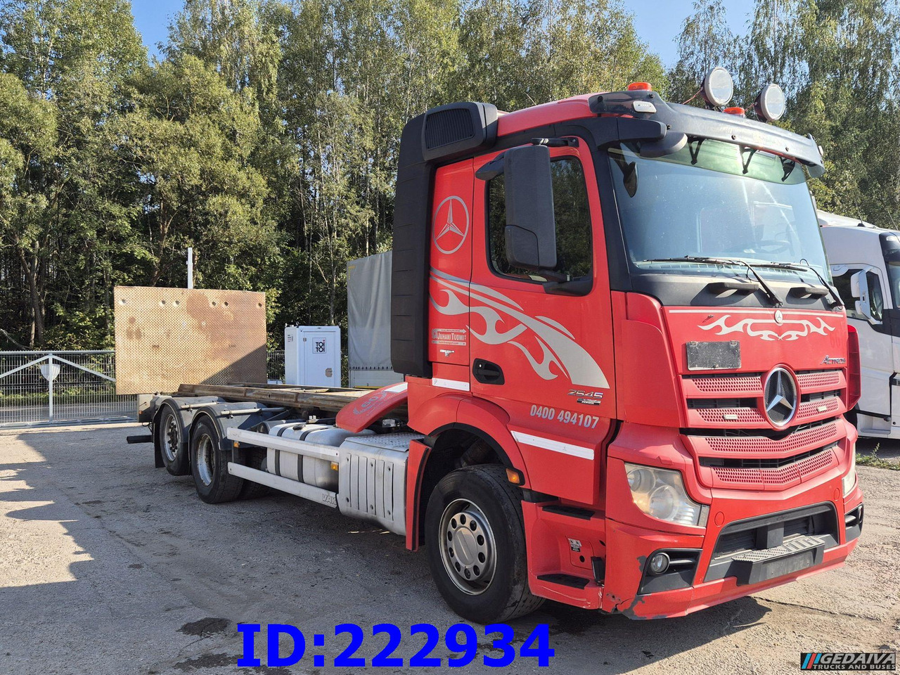 MERCEDES-BENZ Actros 2545 6x2 Euro5 - Вантажівка шасі: фото 4 MERCEDES-BENZ Actros 2545 6x2 Euro5 - Вантажівка шасі: фото 4