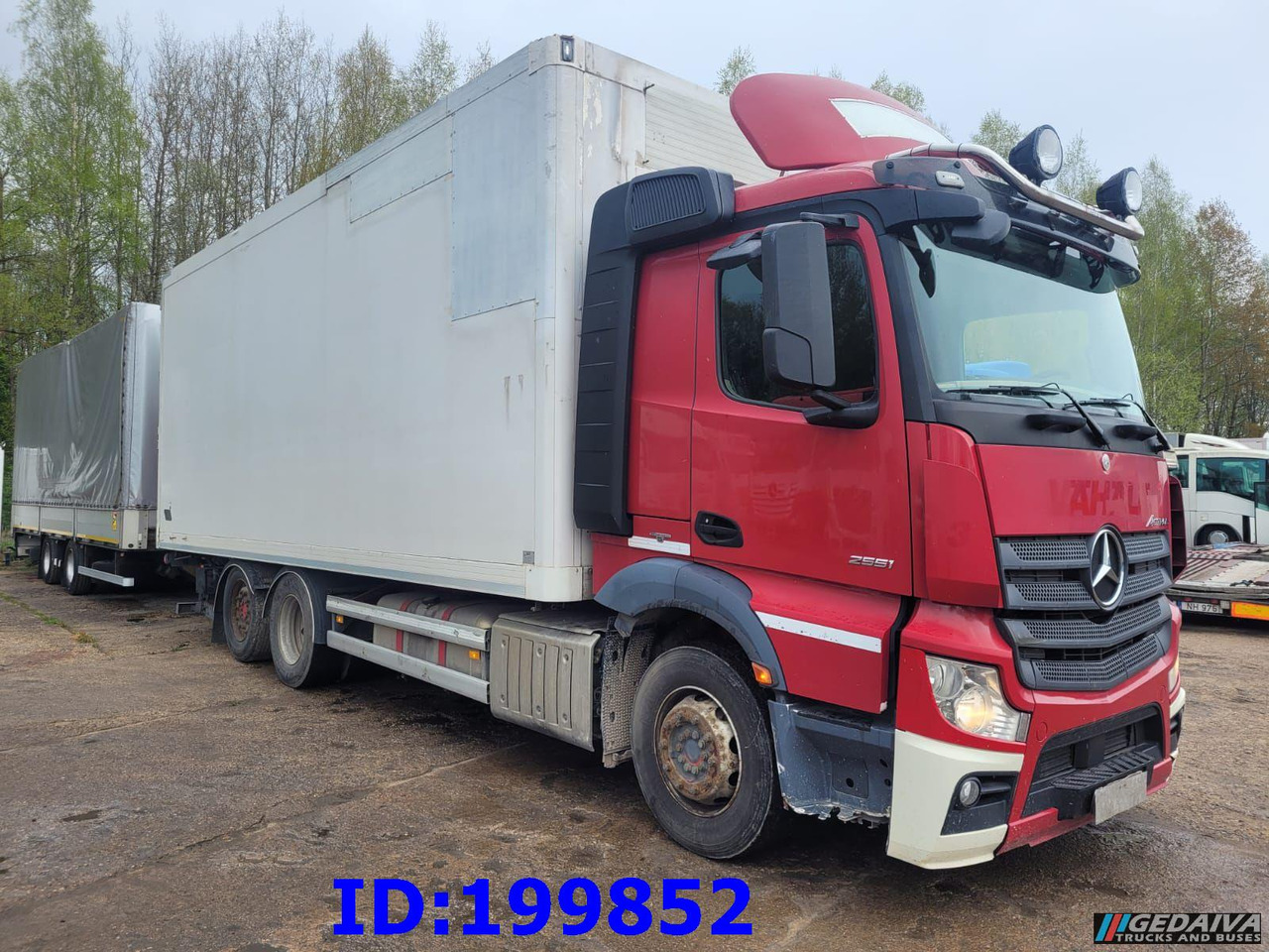 MERCEDES-BENZ Actros 2551 6x2 Euro5 + tilt trailer - Вантажівка з закритим кузовом: фото 1 MERCEDES-BENZ Actros 2551 6x2 Euro5 + tilt trailer - Вантажівка з закритим кузовом: фото 1